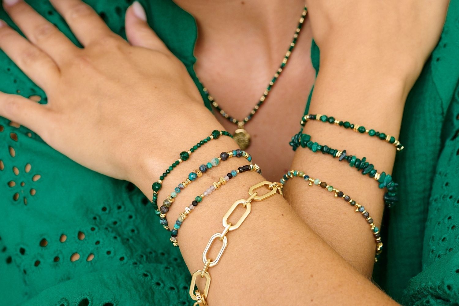 Sana Malachite Gold Charm Crystal Bracelet