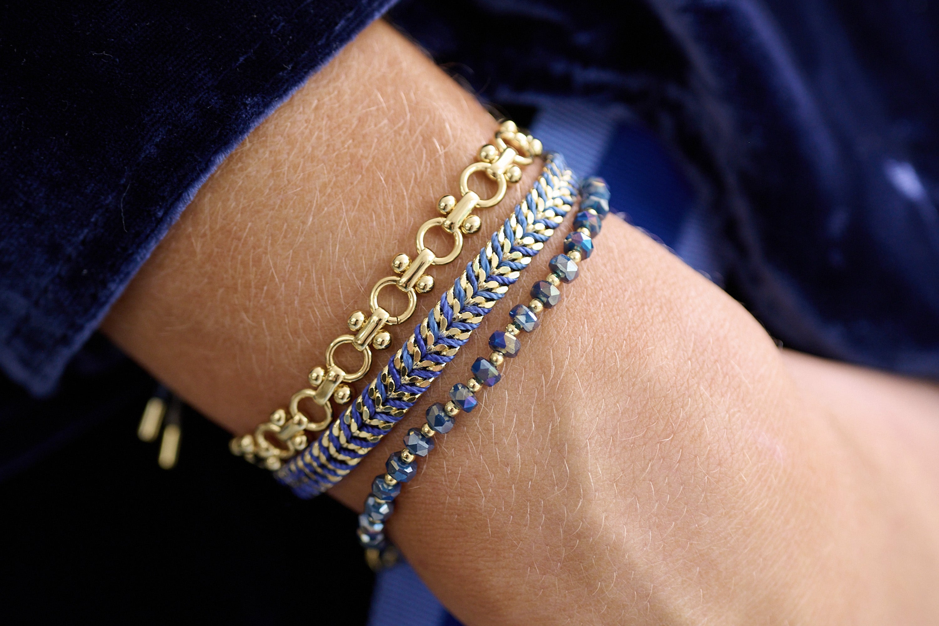 Prunus Navy & Gold Crystal Stretch Bracelet