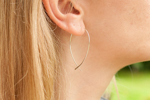 Dion Sterling Silver Thread-through Earrings with Silver Curved Bar